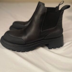 Zara ankle boots, Size 36 black, Brand new.